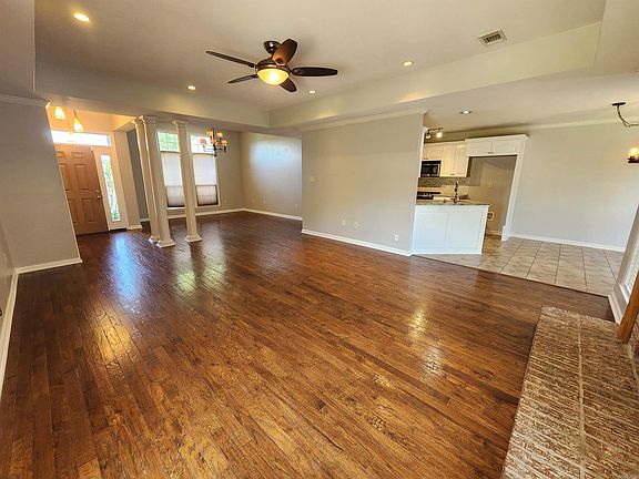 2nd image of 2501 Durango Dr