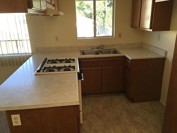 2nd image of 1666 W 204th St APT 10