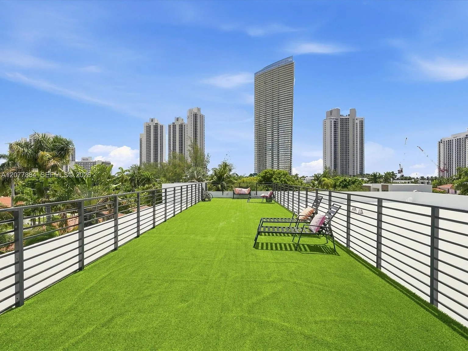 Golden Shores Ocean Blvd — Photo 4
