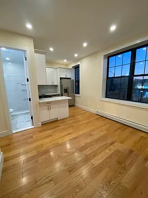 Rented by Hudson Exclusive | media 11