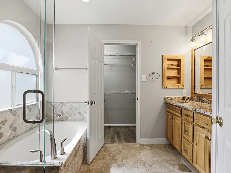 3324 Tumblewood Trl — Photo 15