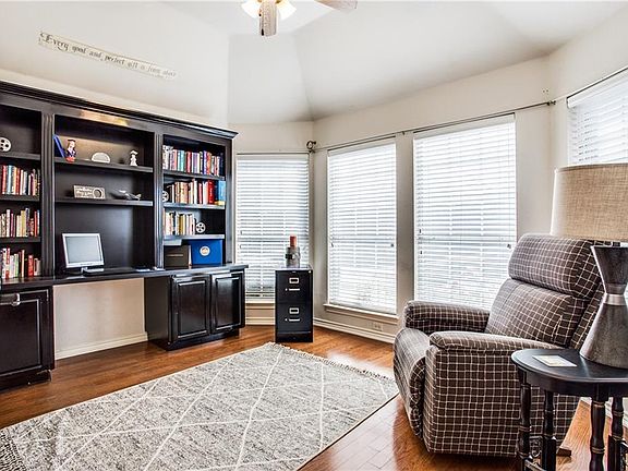 5th image of 4913 Coral Creek Dr