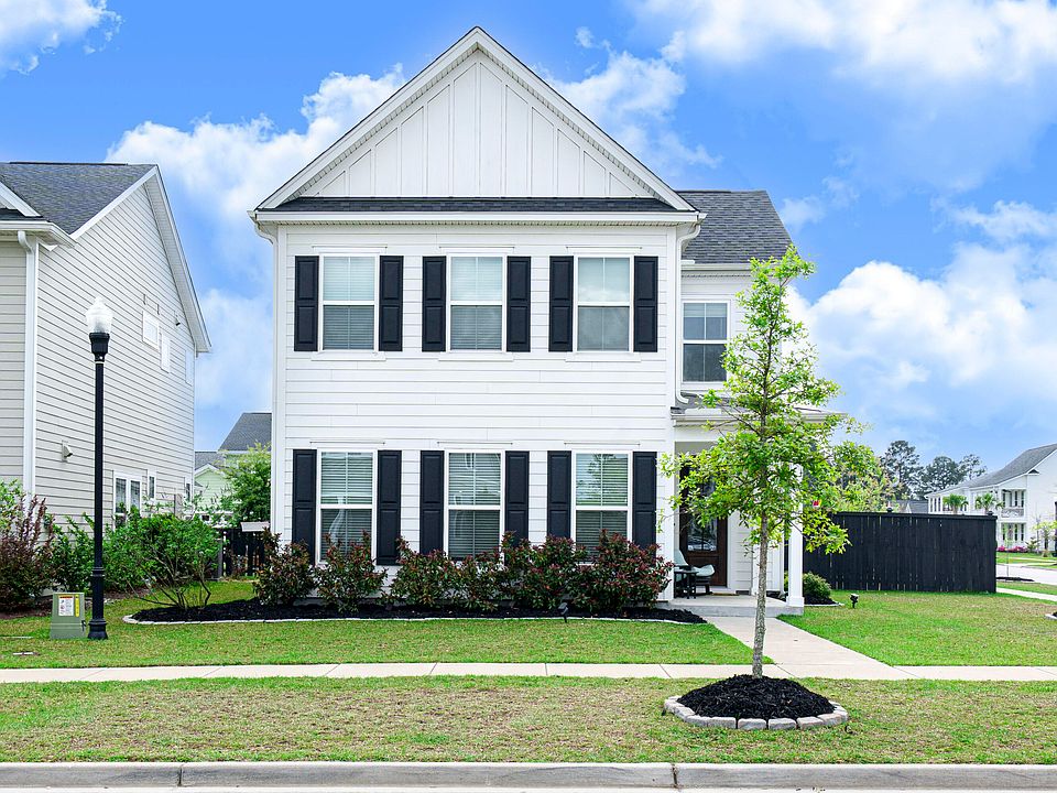 1st image of 100 Wheelwright St