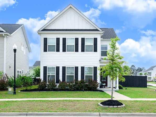 100 Wheelwright St, Summerville, SC 29486