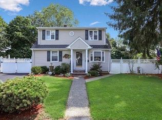 52 Wanaque Ave, Haskell, NJ 07420