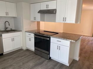 5729 Engle Rd APT 7, Carmichael, CA 95608