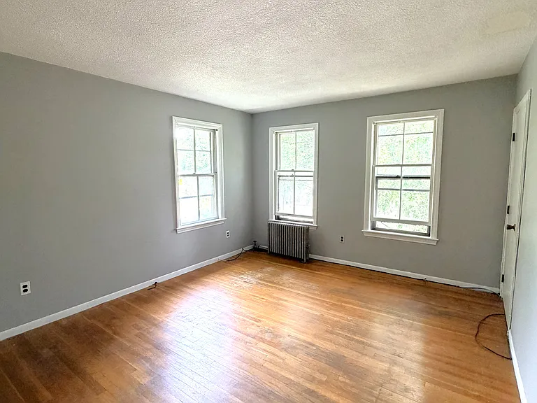 14 Chubbuck St #2R — Photo 2