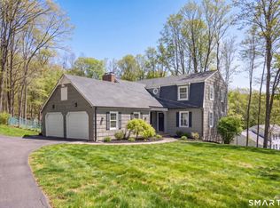 34 Lindencrest Drive, Danbury, CT 06811