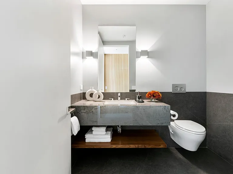 Lumiere at Malcolm - Luxury Homes — Photo 17