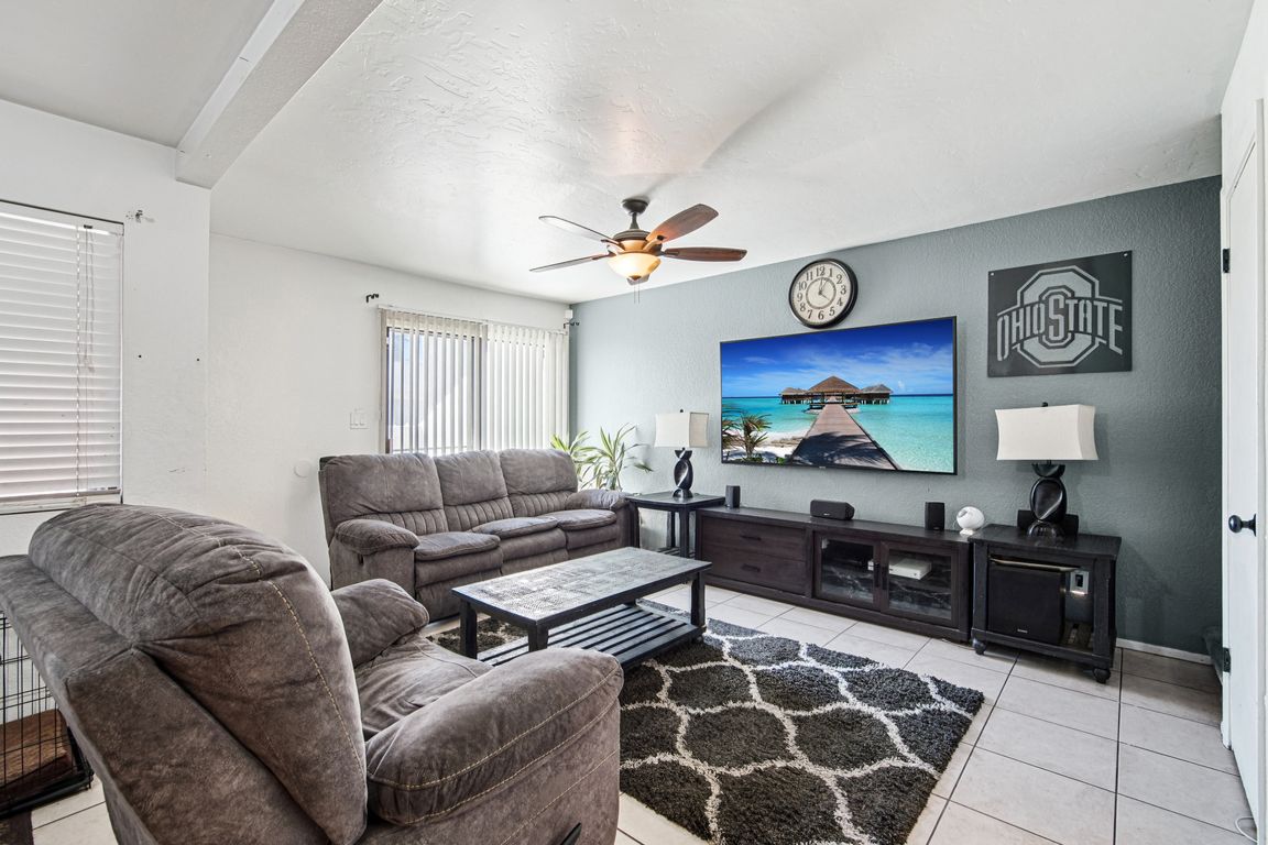 next background image