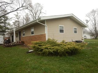 201 N West St, Hudson, IL