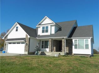 5929 Oakwood Dr, Odessa, MO 64076