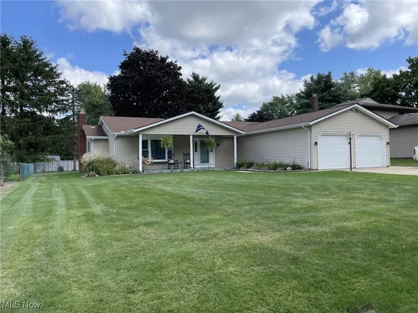 880 Lawrence St, Medina, OH 44256