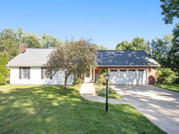 60241 Constantine Rd, Three Rivers, MI 49093
