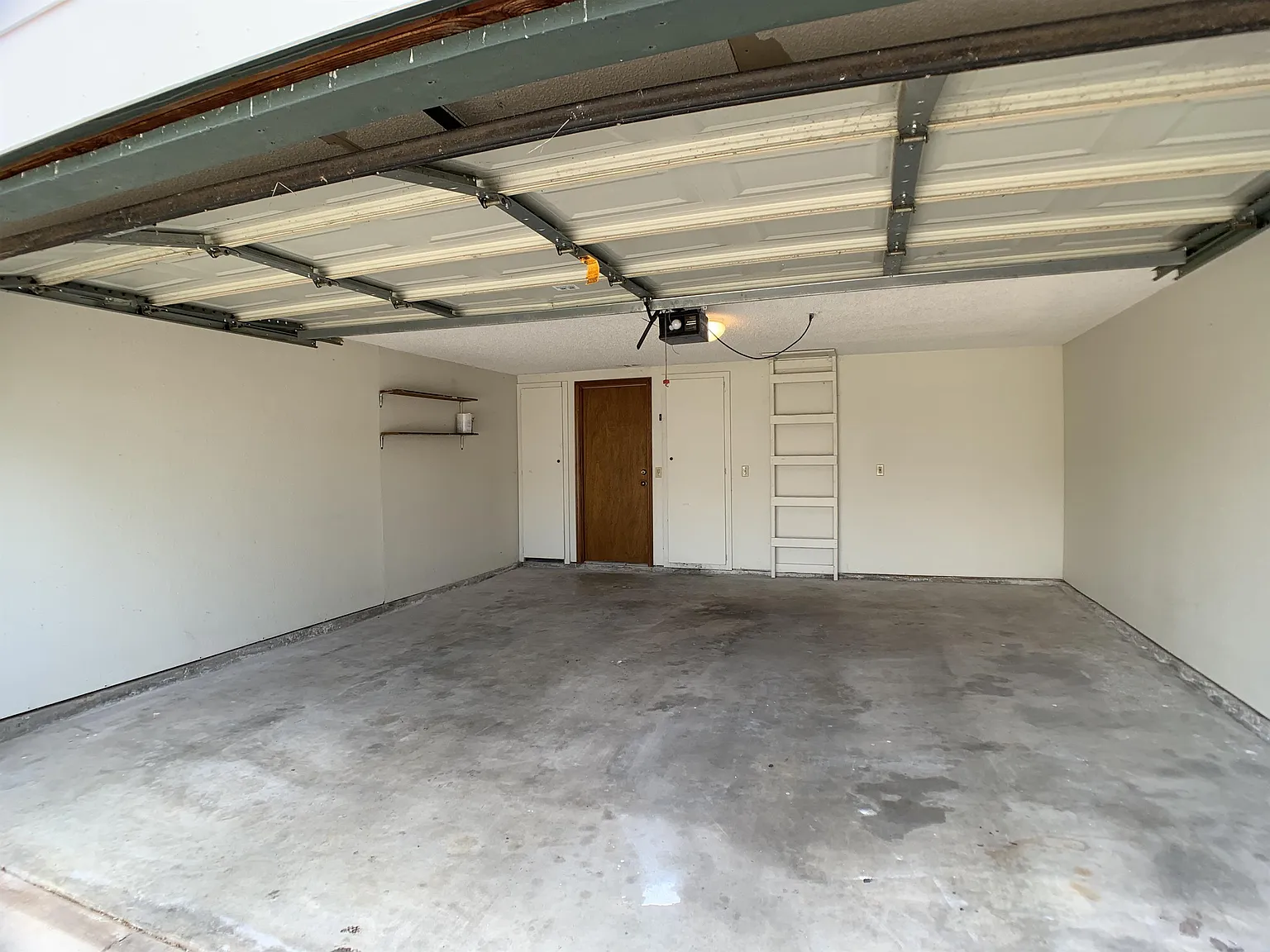 Goodrich Drive - 2135 - 1 — Photo 4