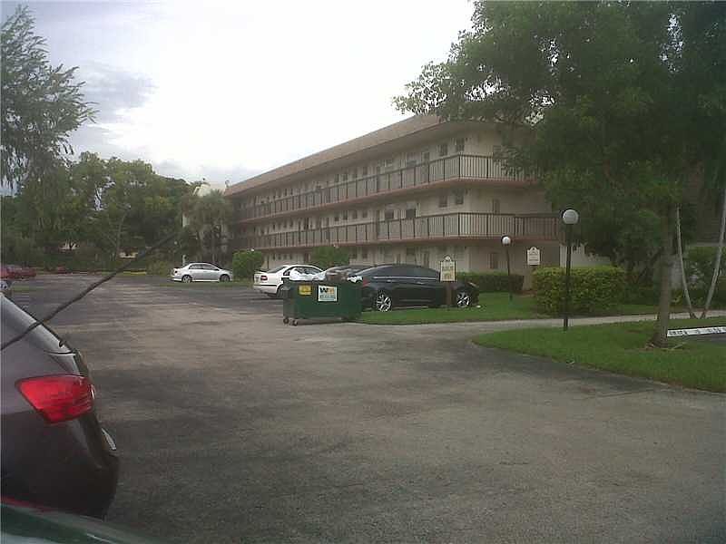 1st image of 1751 NW 75th Ave APT 301