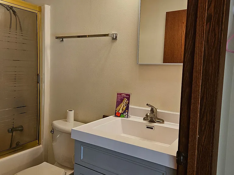 670 Foxtree Cir #1C — Photo 9