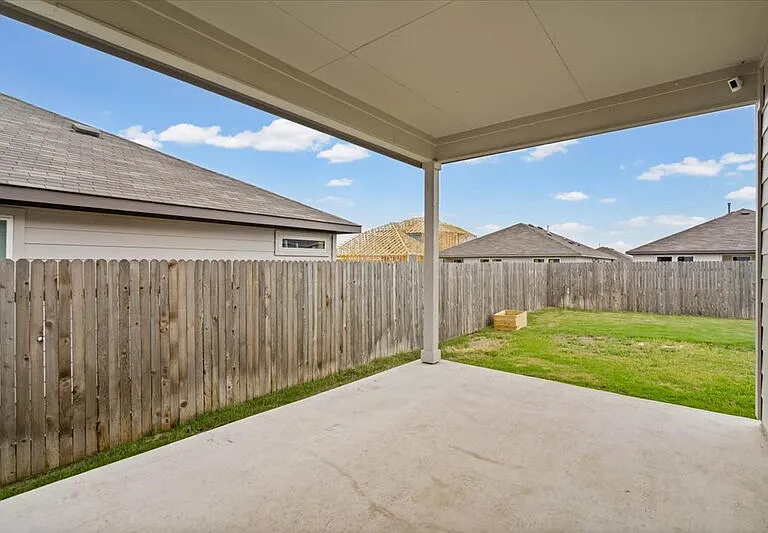 20221 Heinrich Ln — Photo 31