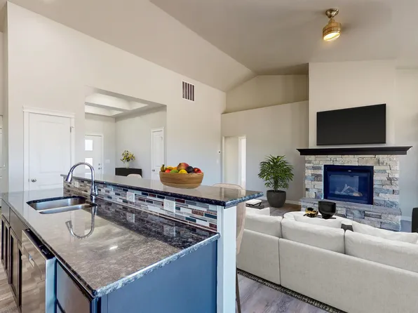 402 Elm St, Rupert, ID 83350