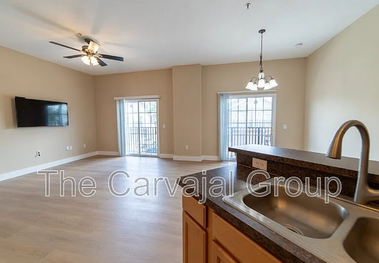 6646 S Goldenrod Rd #A — Photo 13