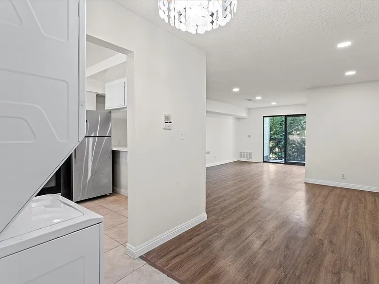 1635 West Blvd #2 — Photo 9