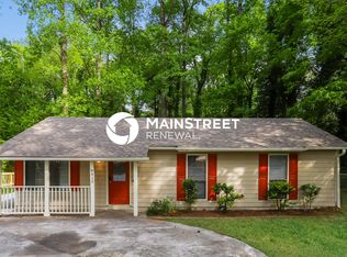 8415 N Pond Ct, Riverdale, GA