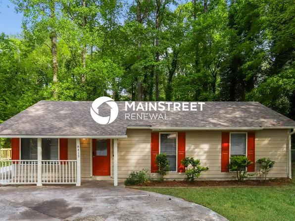 8415 N Pond Ct, Riverdale, GA 30274