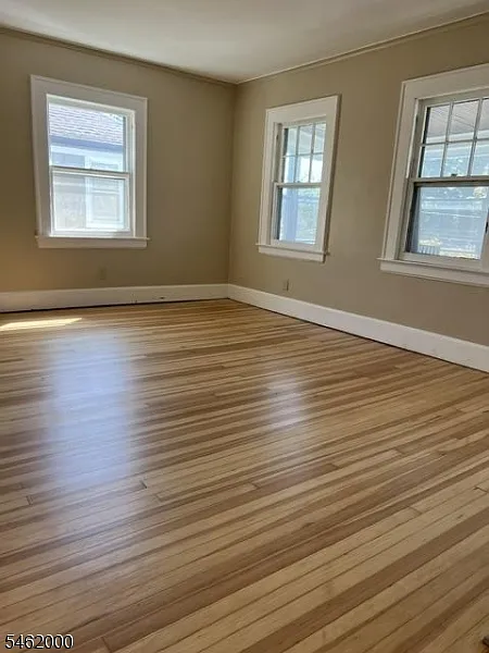 2 bed, 1.0 bath, 850 sqft, $2,600 — Photo 2