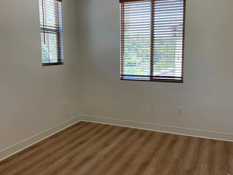 248 S Auburn Heights Ln — Photo 44