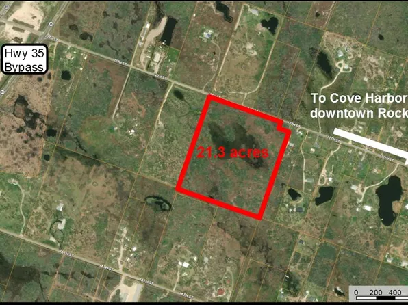 1525 W 12th St, Rockport, TX 78382