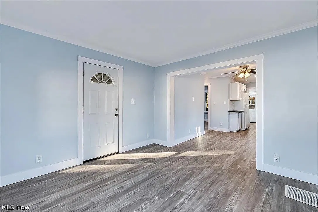2 bed, 652 sqft, $1,150 — Photo 2