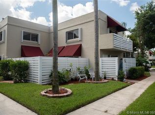 557 NW 98th Ave, Plantation, FL 33324