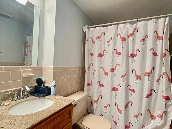 5th image of 16 Nelson Dr APT 3A
