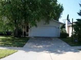 422 Chalet Dr NW, Rochester, MN 55901