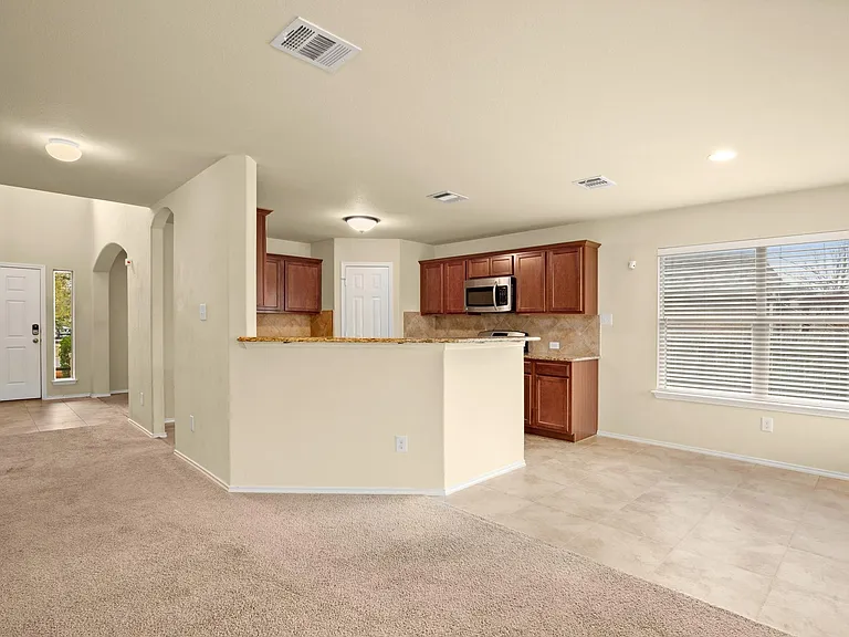 18716 Derby Hill Ln — Photo 10