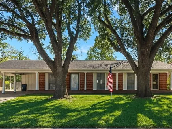 6823 Isabella Dr, Alexandria, LA 71301