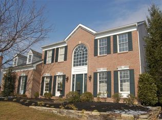 1475 Heather Ridge Dr, Newtown, PA 18940