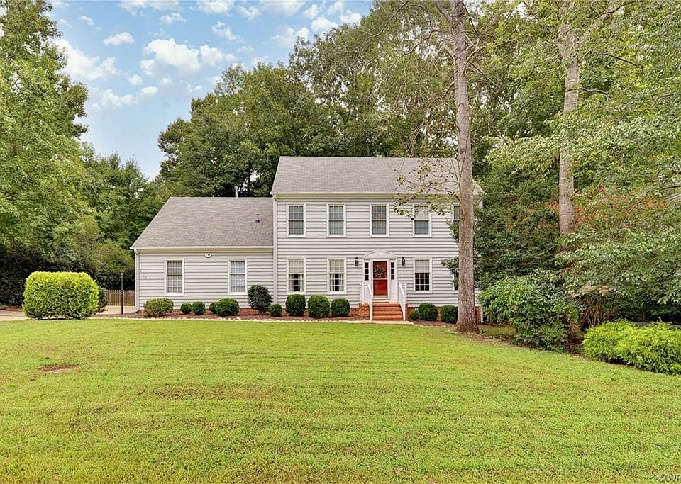 1st image of 3320 Dartmoor Ct