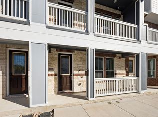 266 Harris St, Lewisville, TX 75057