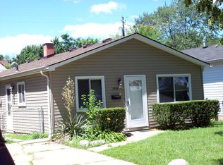 1955 Leitch Rd, Ferndale, MI 48220