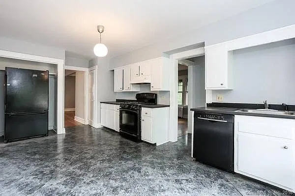 49 Westwood Rd #2 — Photo 13