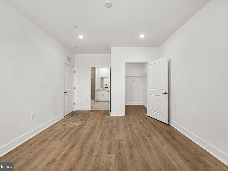 2207 Prince Hall Dr — Photo 24