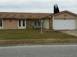 7017 Pin Cherry Ln, Port Richey, FL 34668