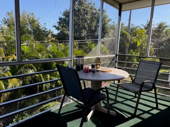 2840 Cynthia Lane #212, Lake Worth Beach, FL 33461