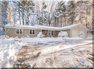19 Burton Farm Dr, Andover, MA 01810