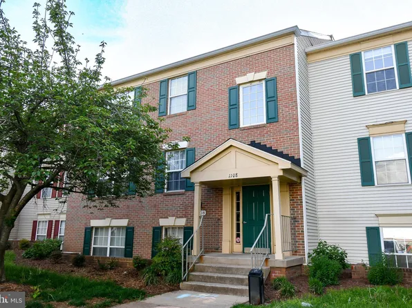 1108 Huntmaster Ter NE Unit 102, Leesburg, VA 20176