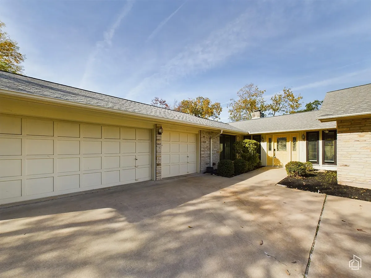 Building Photo - 10510 Mourning Dove Dr