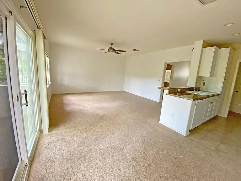 92-1078 Olani St #4 — Photo 4