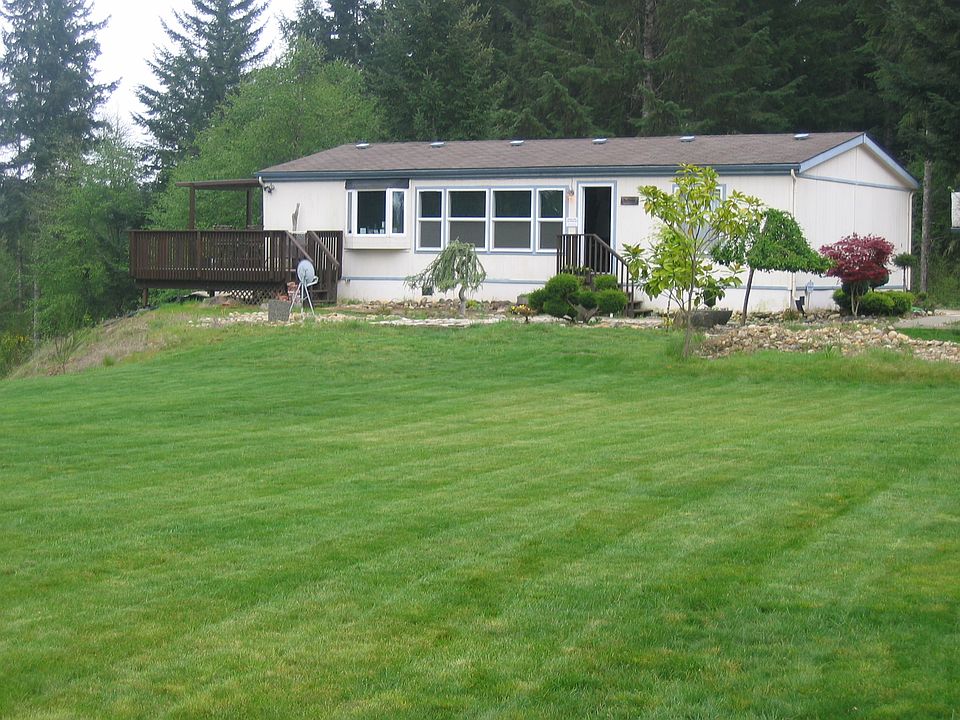 Looking at house from front Yard