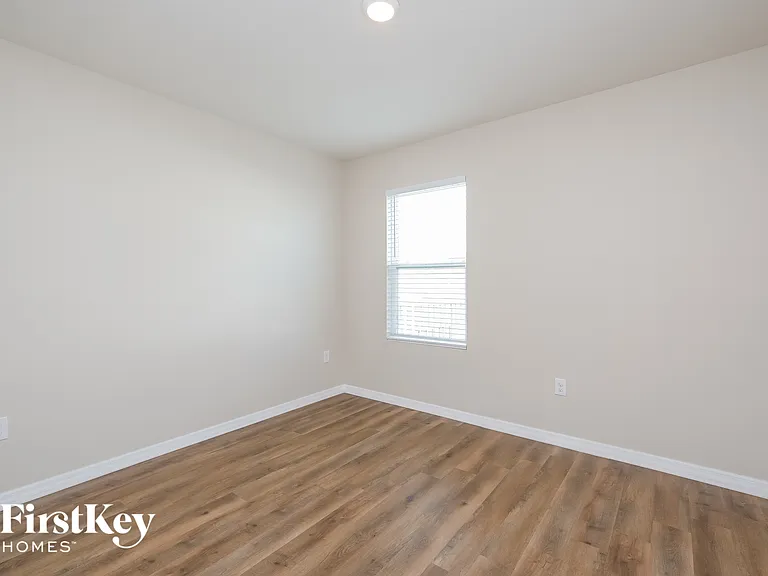 36051 Carriage Pine Ct — Photo 12